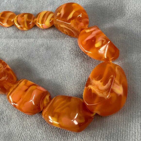 Vintage Style Orange Swirl Resin Acrylic Beaded Necklace Adjustable Chain - Picture 3 of 16